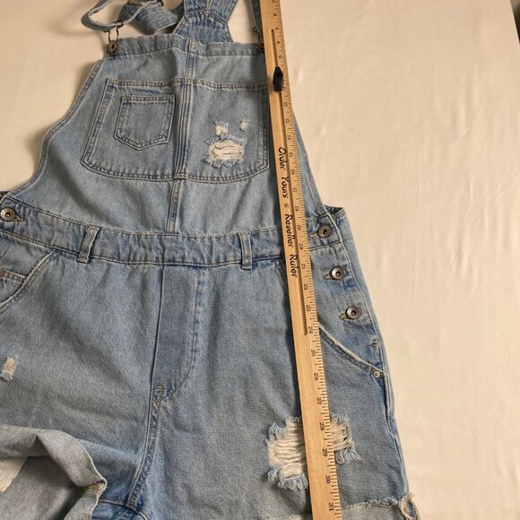 & Denim Overall Shorts Women's 10 Distressed Light Wash Denim Casual Y2K Comfy - Picture 10 of 15